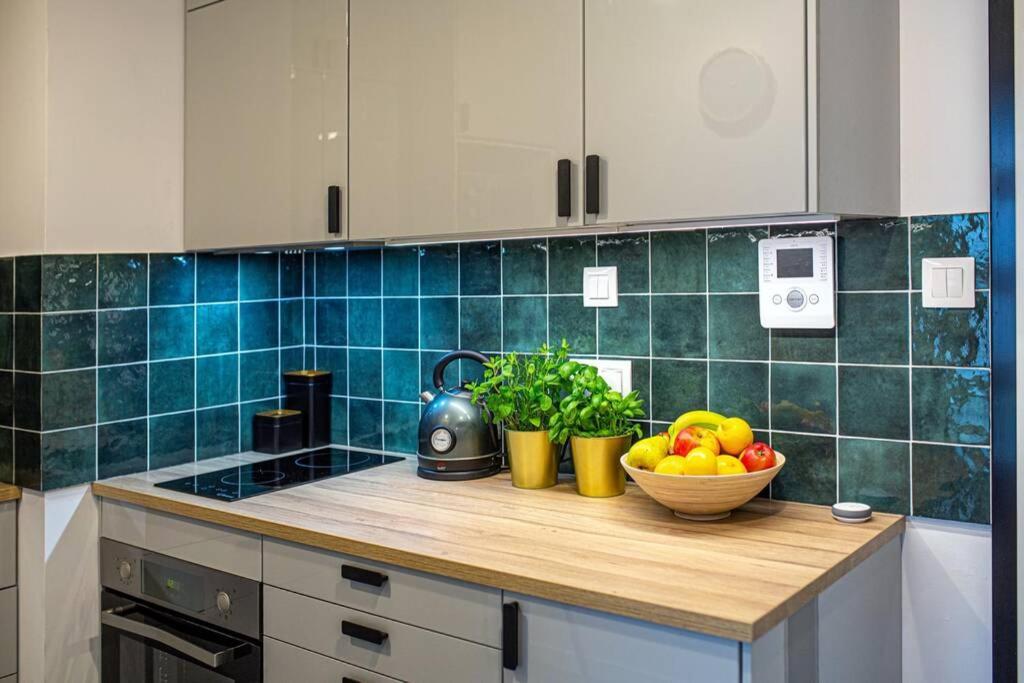 Apartament With Garden Bezplatny Parking !!! クラクフ エクステリア 写真
