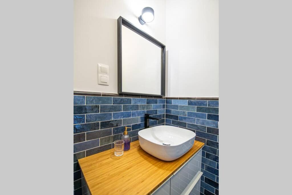 Apartament With Garden Bezplatny Parking !!! クラクフ エクステリア 写真